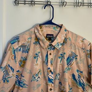 Patagonia dusty pink Hawaiian shirt
